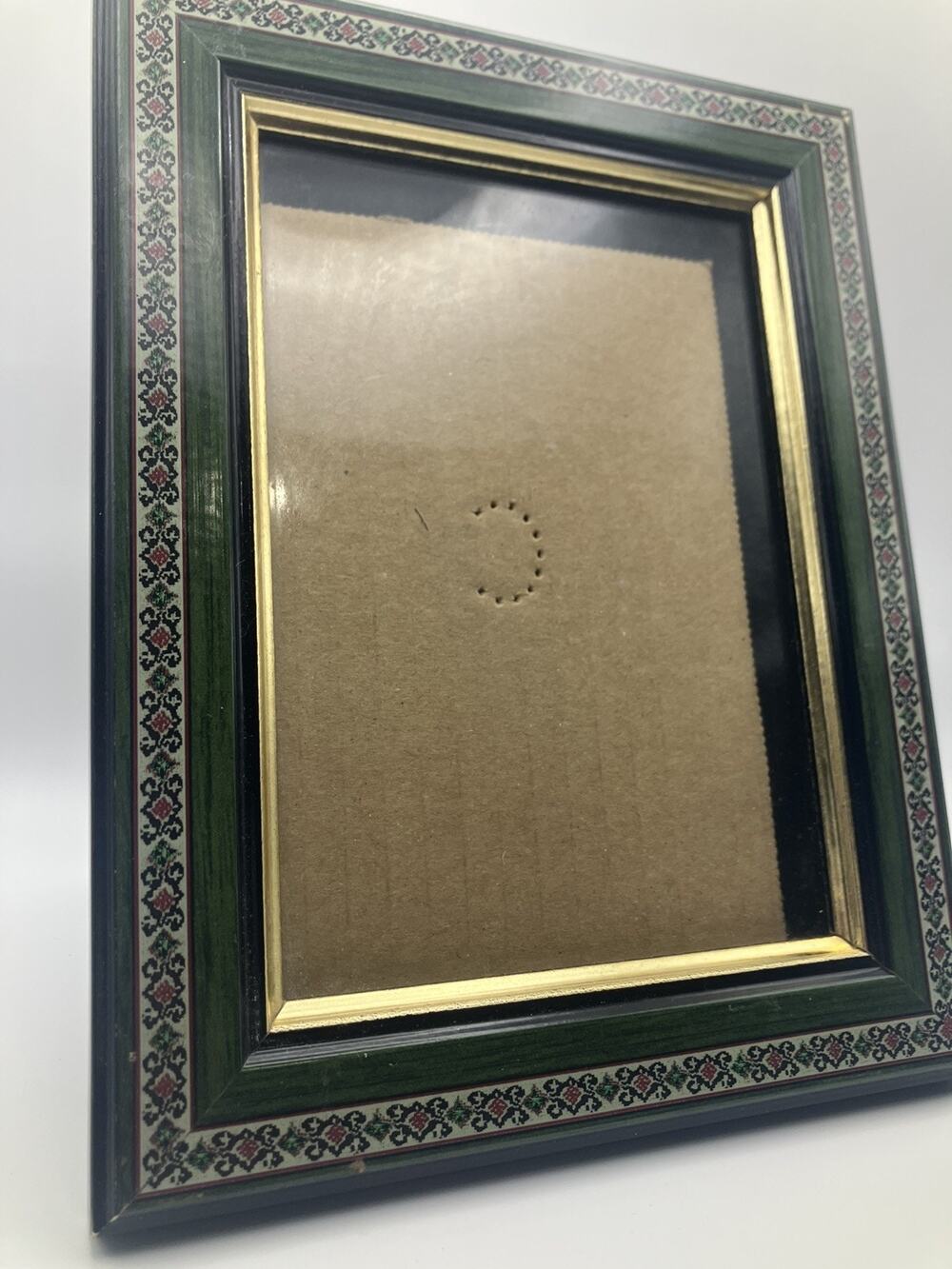 Vintage Green Wooden Frame 5x7 Burnes of Boston Gold Trim Pattern Border USA